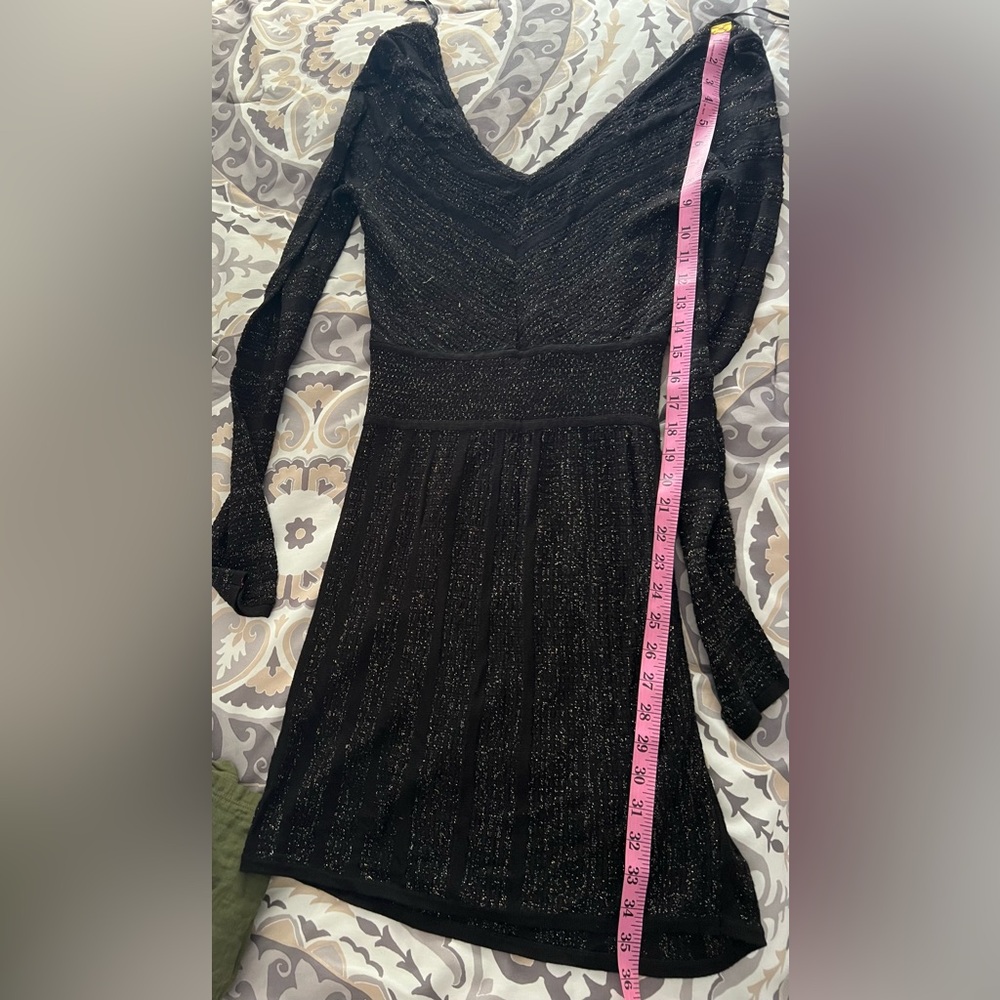 Guess Elegant Black and Gold Long Sleeve Dress - Picture 5 of 8